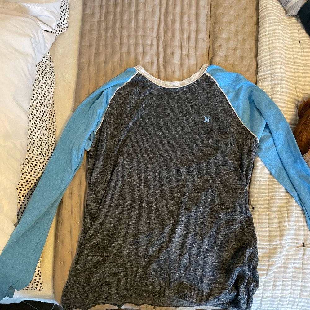 Hurley long sleeve Tee size large